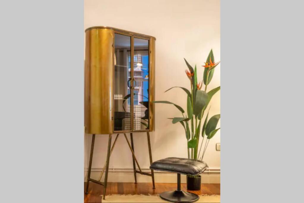 Exclusivo Apartamento En El Casco Viejo Bilbao Buitenkant foto